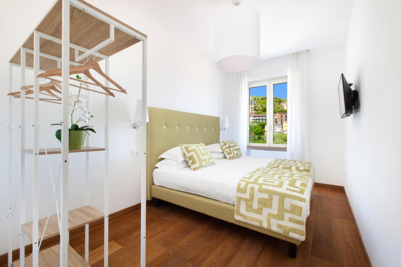 Sorrentovibes - Luxury Home Sea View & Jacuzzi In Sorrento Centre Екстер'єр фото
